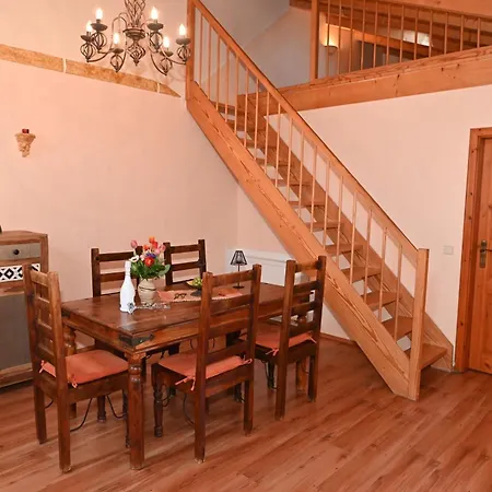 Sevilla Apartamento *